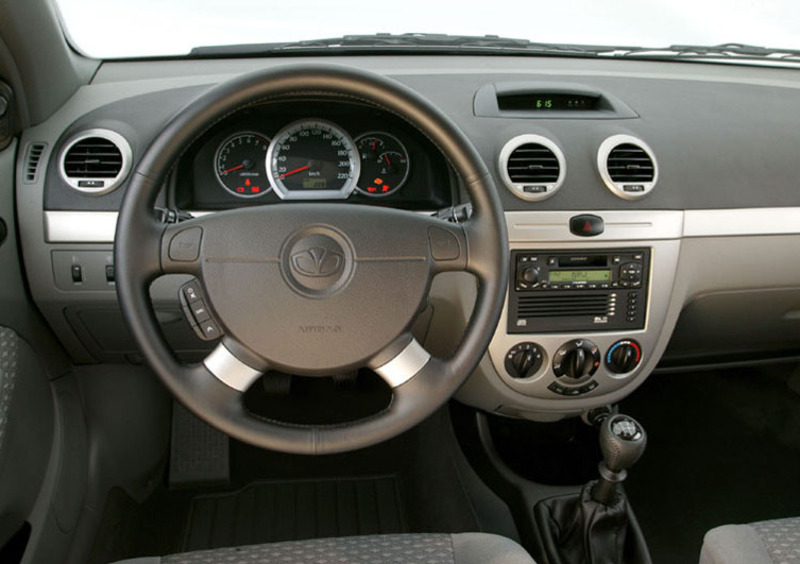 Daewoo Lacetti (2004-05) (9)