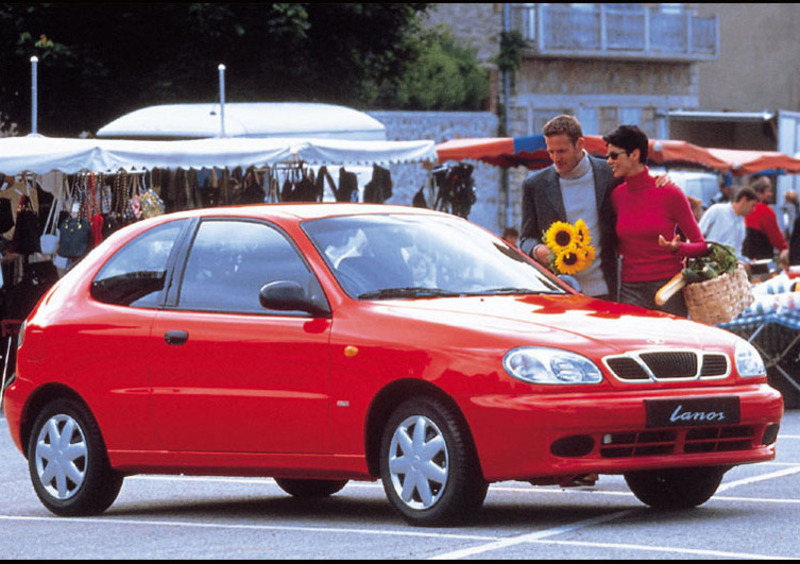 Daewoo Lanos (1997-04) (2)