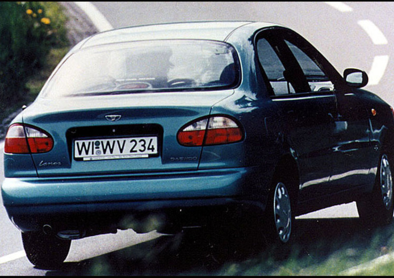 Daewoo Lanos (1997-04) (7)