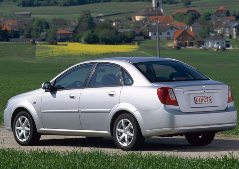 Daewoo Nubira (2003-05) (8)