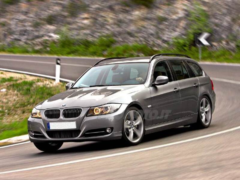 BMW Serie 3 Touring 325d cat  Attiva