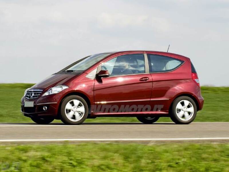 Mercedes-Benz Classe A 160 AUTOMATIC Coupé Premium