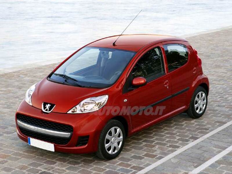 Peugeot 107 68CV 5p. Plaisir 2Tronic