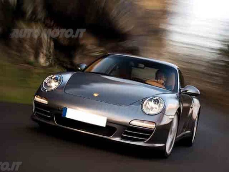 Porsche 911 Coupé Carrera 4