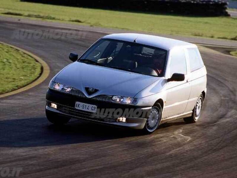 Alfa Romeo 145 1.9 turbodiesel L