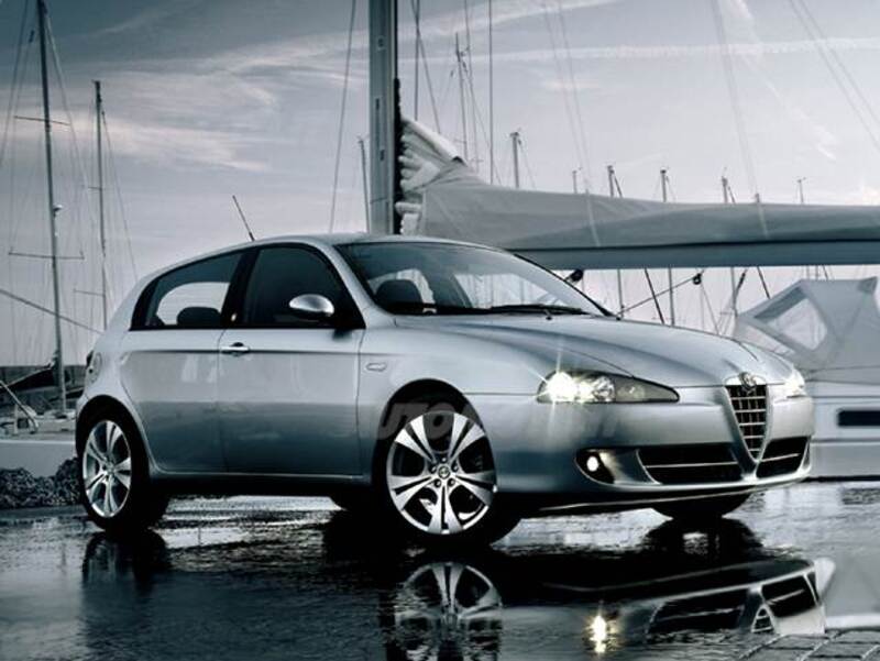 Alfa Romeo 147 1.9 JTD (120) 5 porte Murphy&Nye