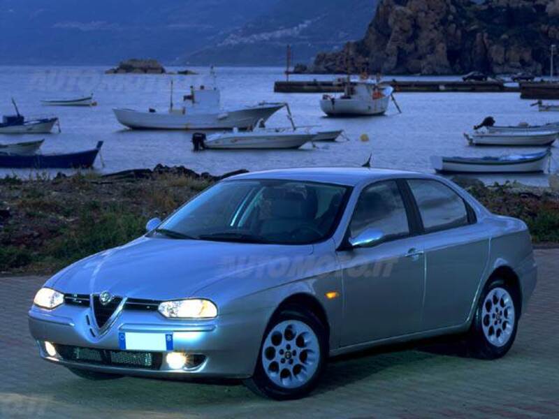 Alfa Romeo 156 2.5i V6 24V cat Q-System Distinctive