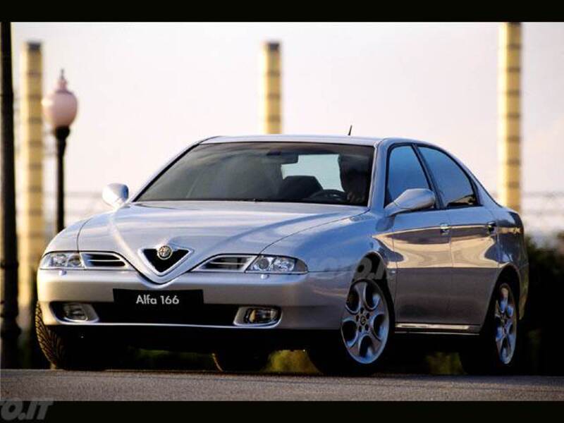 Alfa Romeo 166 3.0i V6 24V cat Super