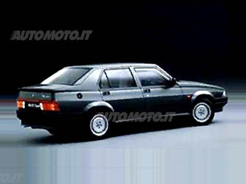 Alfa Romeo 75 1.6 IE cat