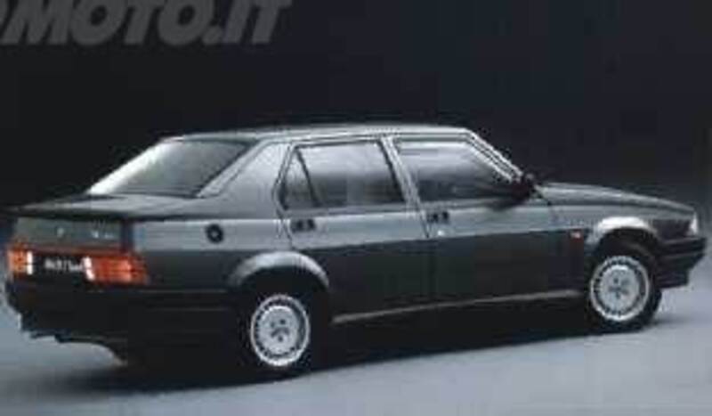 Alfa Romeo 75 1.8 IE cat