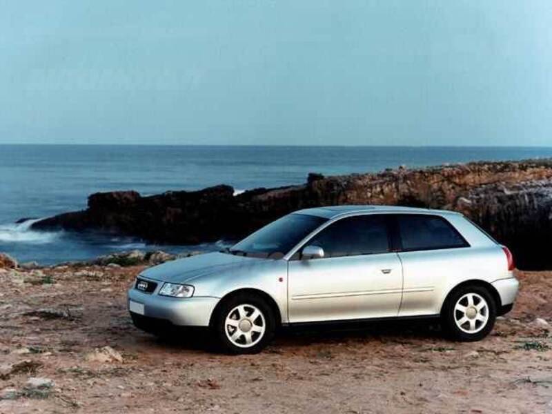 Audi A3 1.6 cat 3p. Ambition