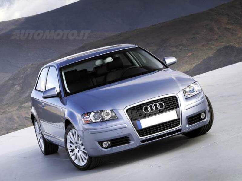 Audi A3 1.6 16V FSI Ambition 