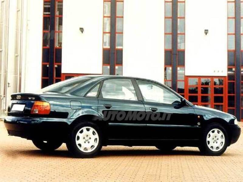 Audi A4 1.9 TDI/110 CV cat quattro