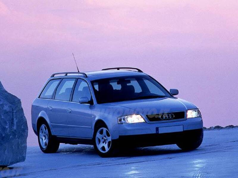 Audi A6 Avant 1.8 T 20V cat quattro Advance 