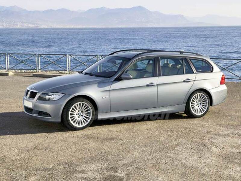 BMW Serie 3 Touring 325xi cat  Attiva 