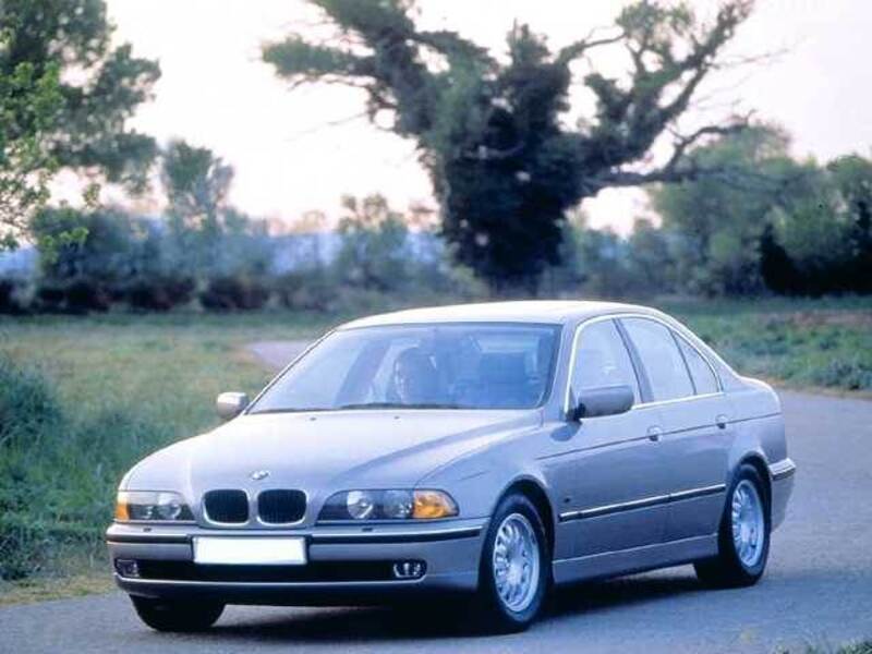 BMW Serie 5 523i 24V cat Attiva 