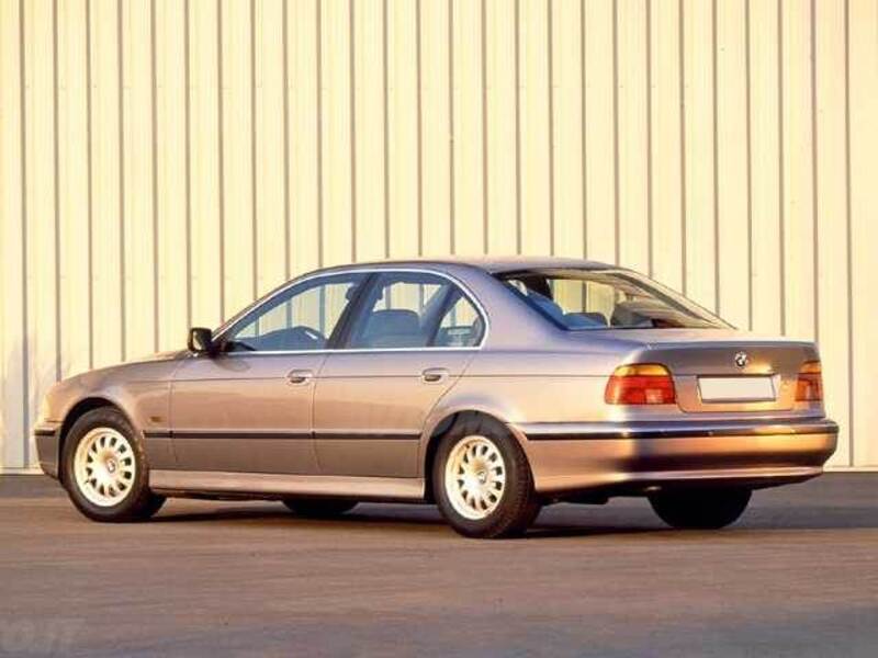 BMW Serie 5 535i cat