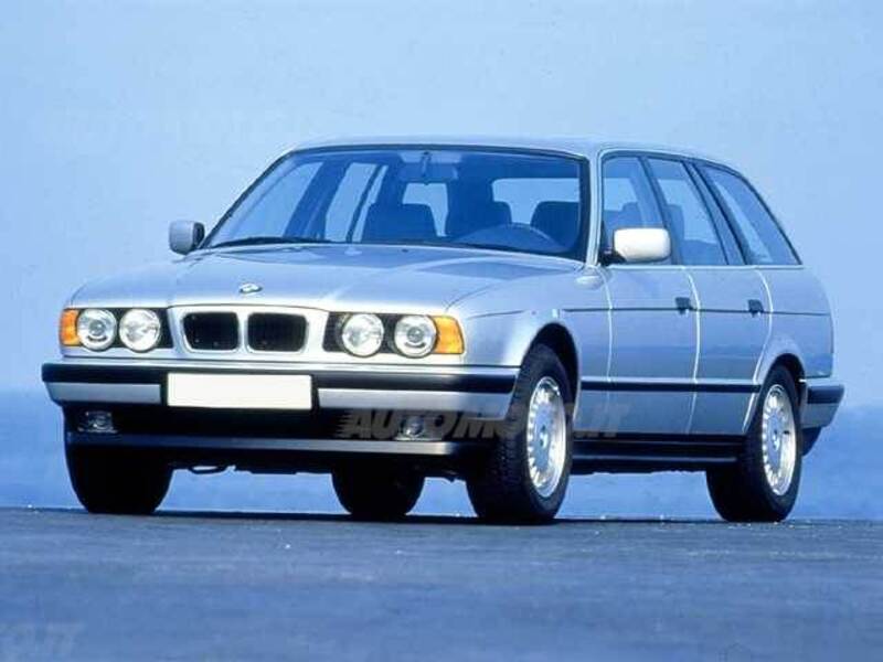 BMW Serie 5 Touring 525iX 24V cat  4x4