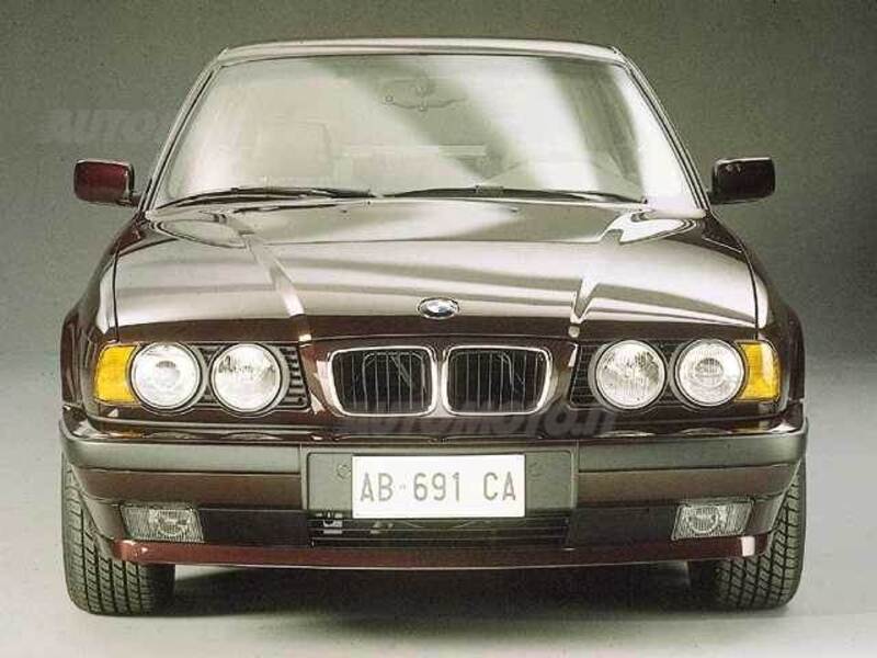 BMW Serie 5 530i V8 cat Europa
