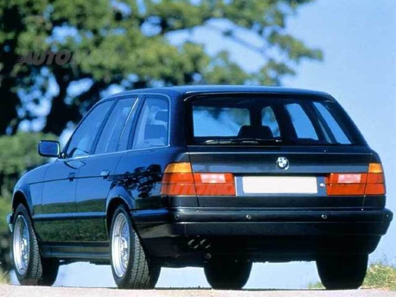 BMW Serie 5 Touring 540i V8 cat