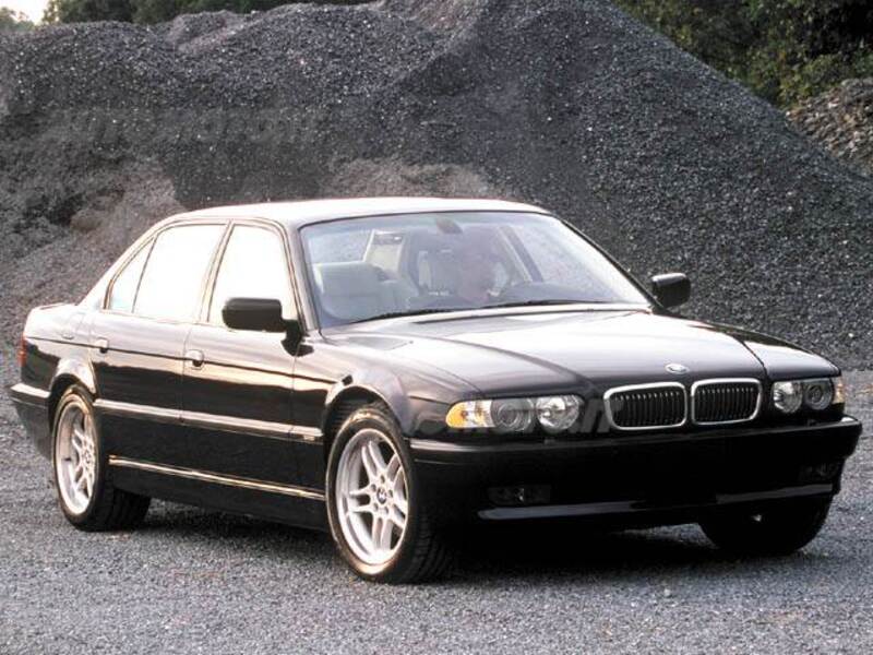 BMW Serie 7 750i cat L