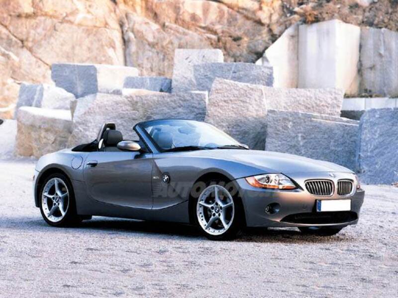 BMW Z4 Cabrio Z4 2.2i cat Roadster