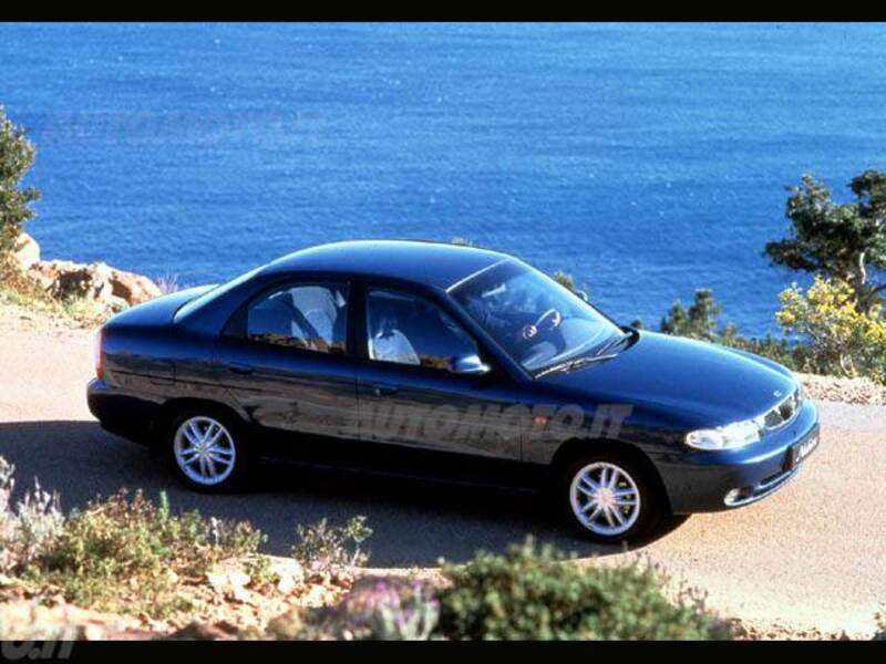 Daewoo Nubira 1.6i 16V cat 4 porte J150 SX 