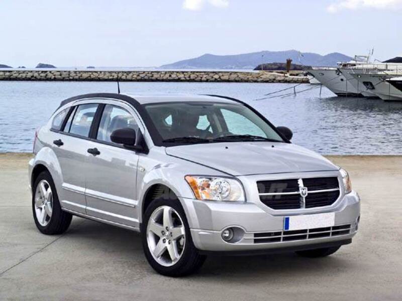 Dodge Caliber 1.8 VVT SE 