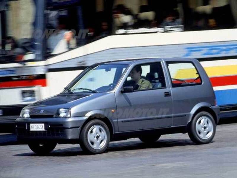 Fiat Cinquecento 900i cat Suite
