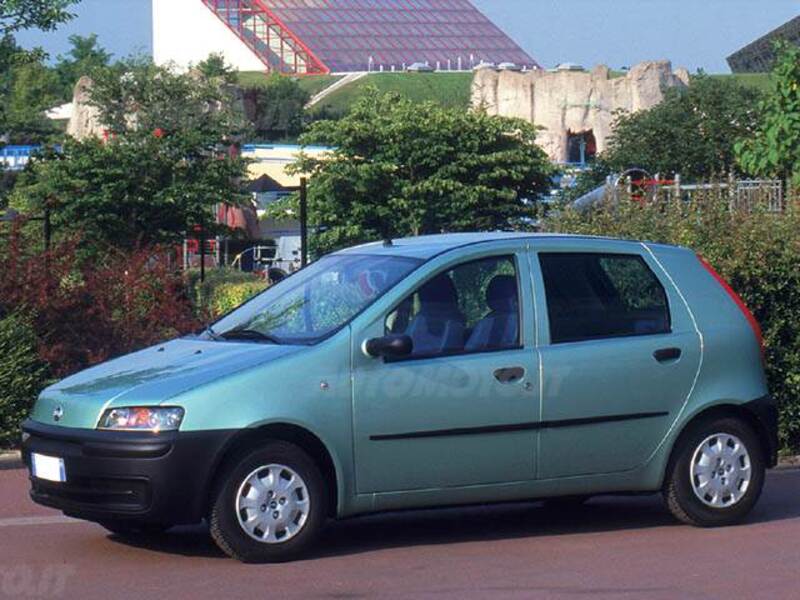 Fiat Punto 1.2i cat 5 porte 