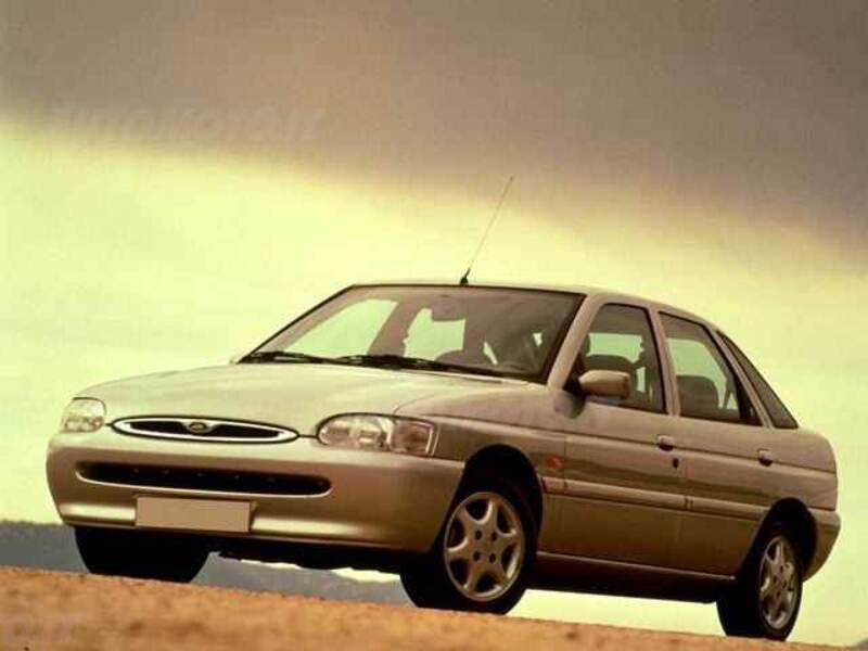 Ford Escort/Orion 1.6i 16V cat 5 porte Ghia