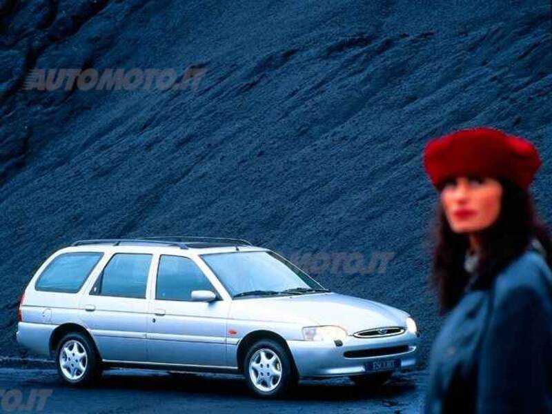 Ford Escort/Orion Station Wagon 1.8 turbodiesel S.W. Ghia