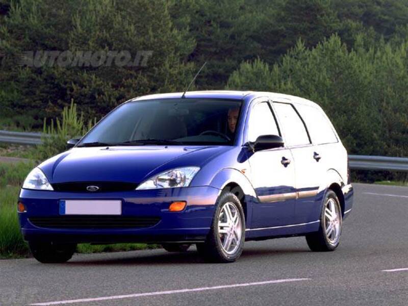Ford Focus Station Wagon 2.0i 16V cat SW Ghia