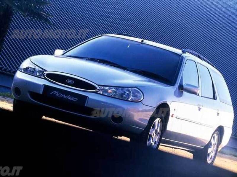 Ford Mondeo Station Wagon 1.8i 16V cat S.W. Ghia 