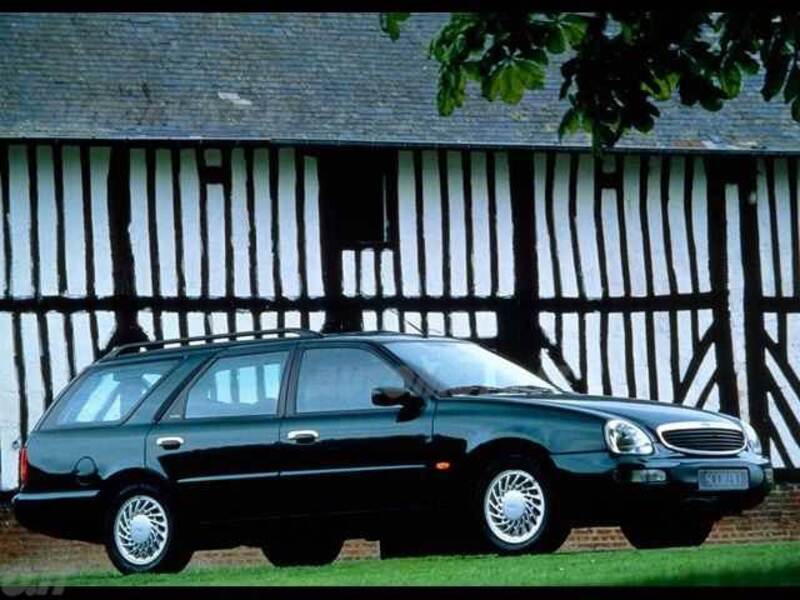 Ford Scorpio Station Wagon 2.3i 16V cat Station Wagon