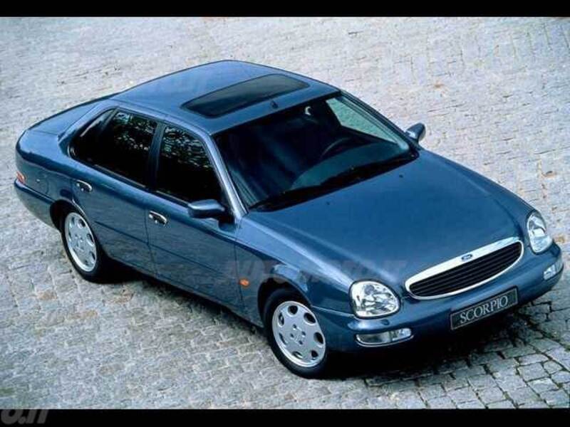 Ford Scorpio 2.3i 16V cat 4 porte Ghia