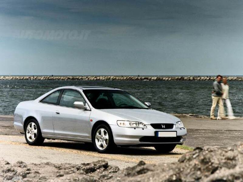 Honda Accord Coupé 2.0i 16V V-TEC cat ES