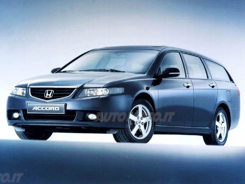 Honda Accord Station Wagon 2.2 i-CTDi Tour. Exec. Navi