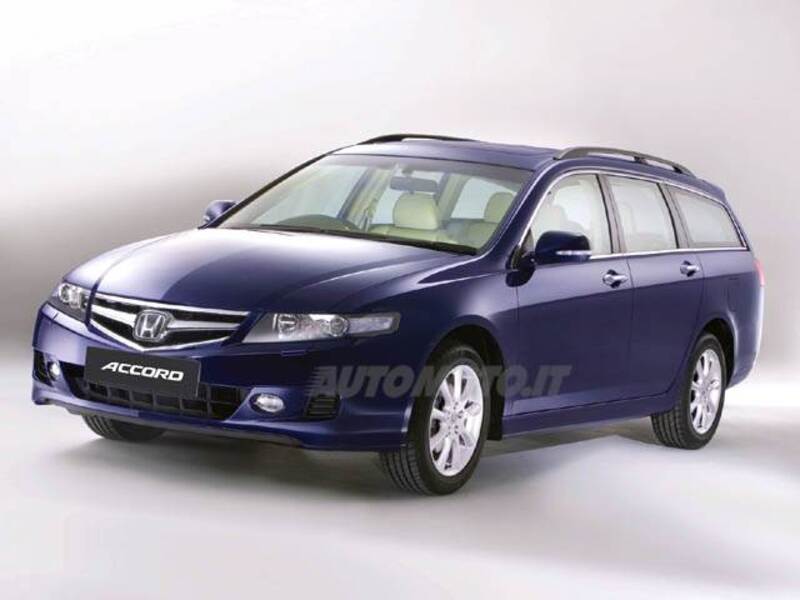 Honda Accord Station Wagon 2.4 i-VTEC Tour. Exec. i-P