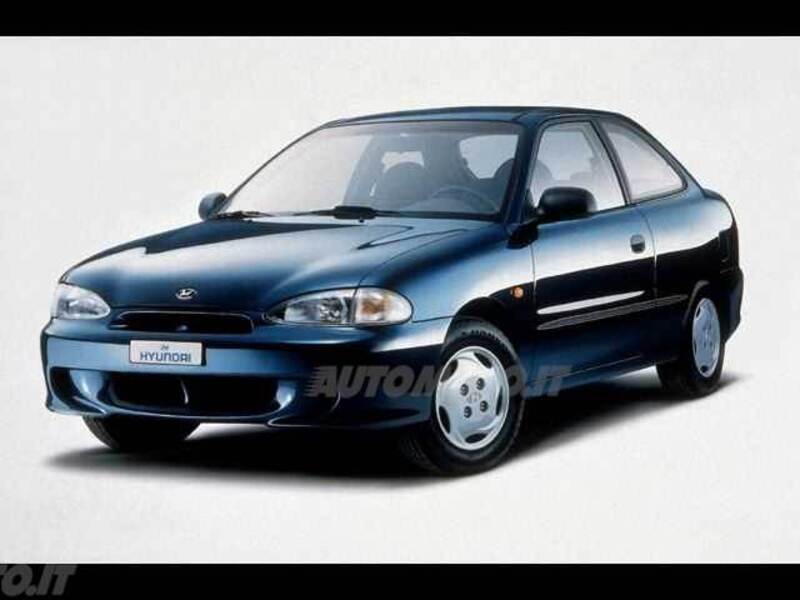 Hyundai Accent 1.3i 12V cat 3 porte GS Comfort 