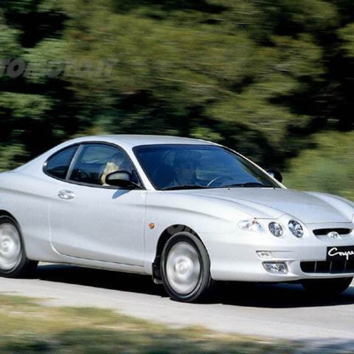 Hyundai Coupe (1996-02)