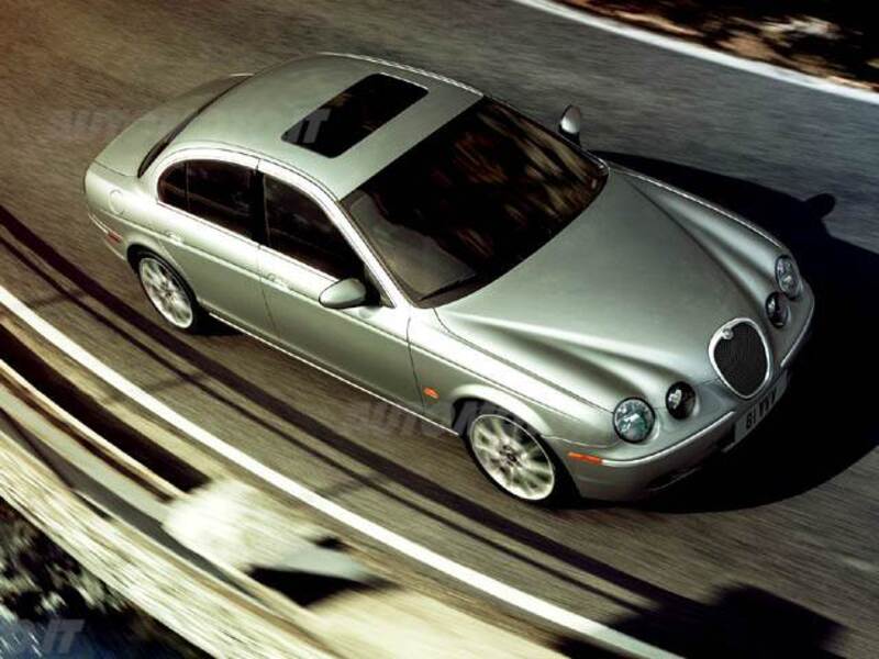 Jaguar S-Type 4.2 V8 R Super Charged