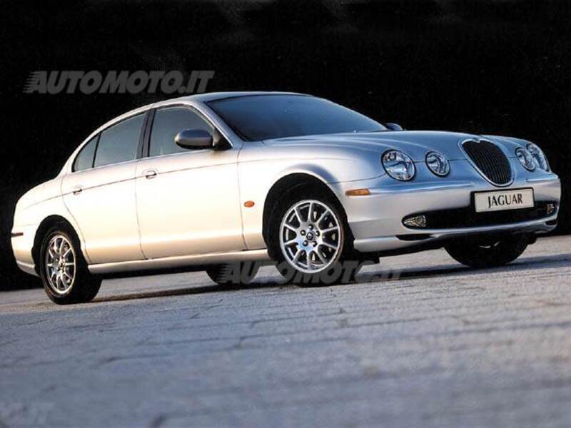 Jaguar S-Type (X202) 2.5 V6 24V cat Executive