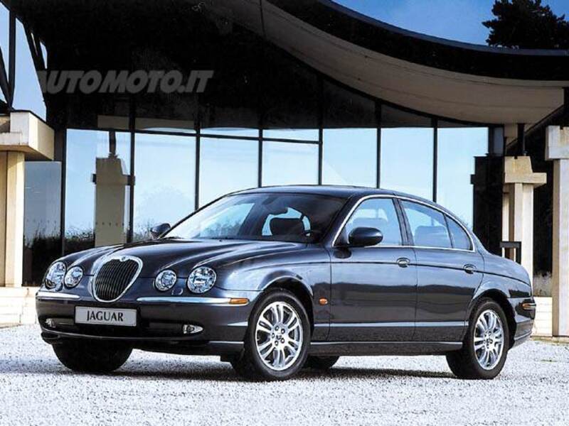 Jaguar S-Type (X202) 4.2 V8 32V cat Executive