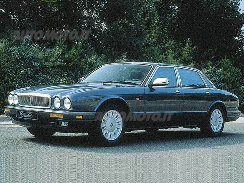 Jaguar Daimler 4.0 cat automatic