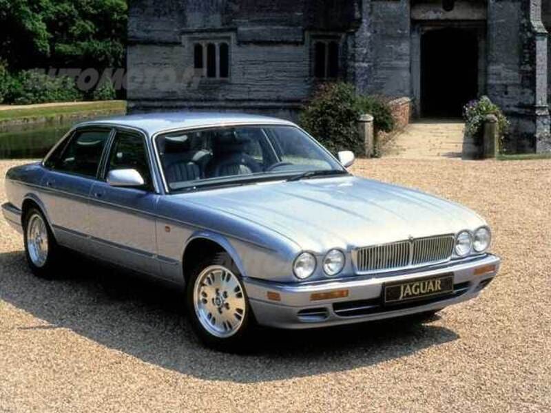 Jaguar Sovereign 3.2 cat automatic