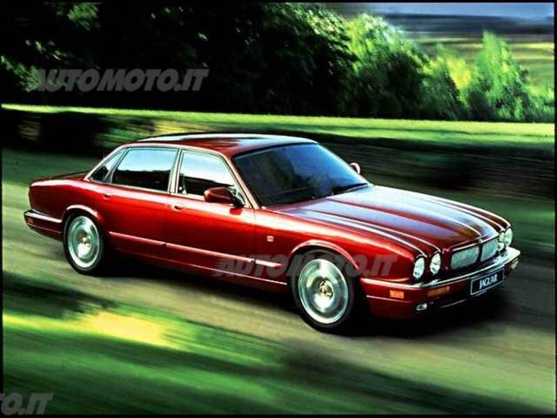 Jaguar XJR 4.0 cat