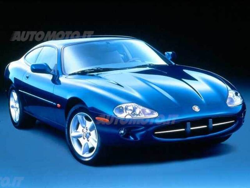 Jaguar XK8 4.0 Coupé