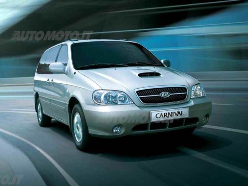 Kia Carnival 2.5i V6 24V cat Class