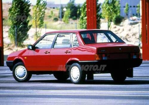 Lada Samara (1987-99)